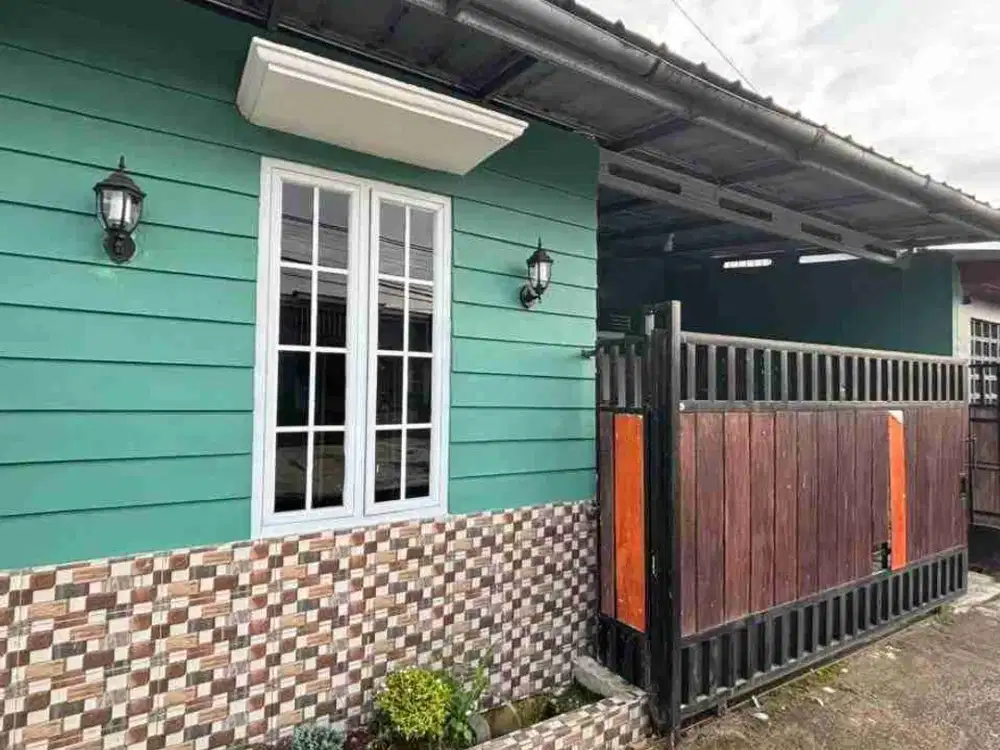 RUMAH DI GUNUNG GURUH CISAAT SUKABUMI