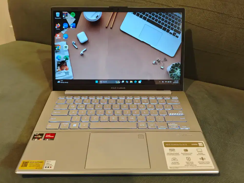Asus Vivobook Go 14, Ryzen 3 gen 7, 8/256 GB SSD