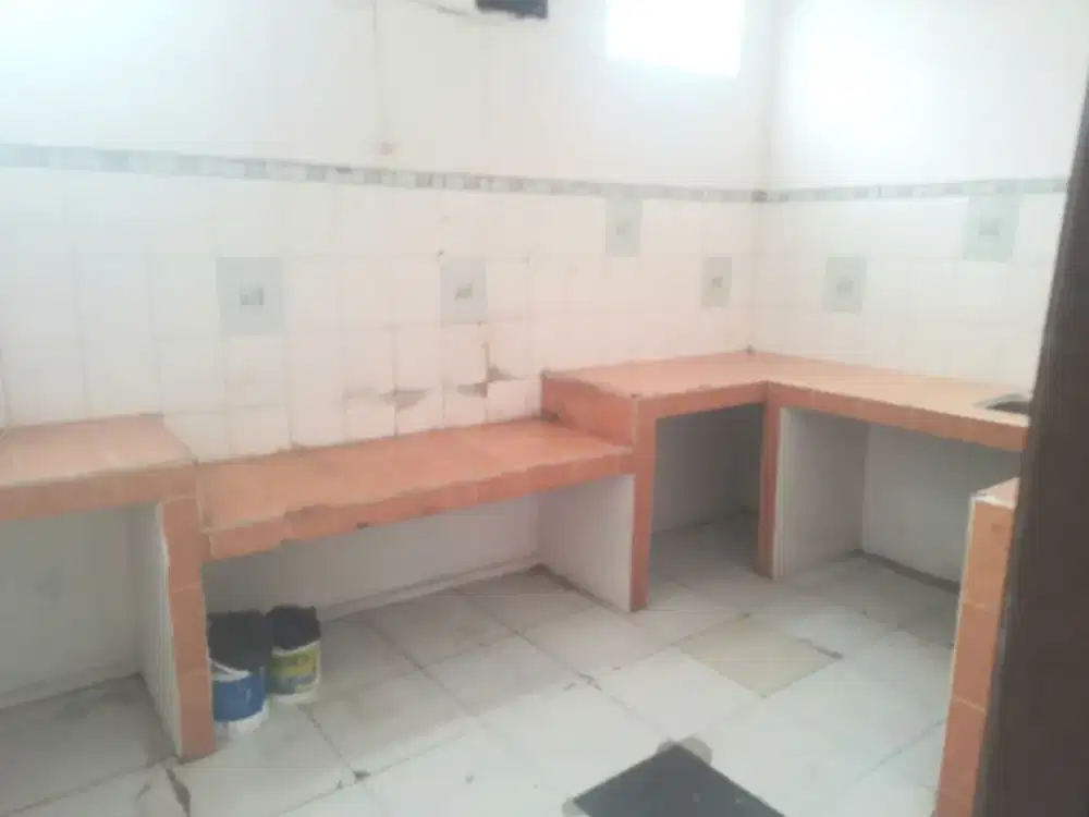 Ruko 3 Lantai Ciledug Sutomo Dekat Arah Joglo Bebas Banjir