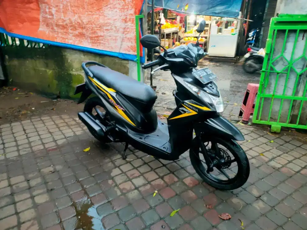 Honda Beat 110cc PGM-FI Tahun 2014