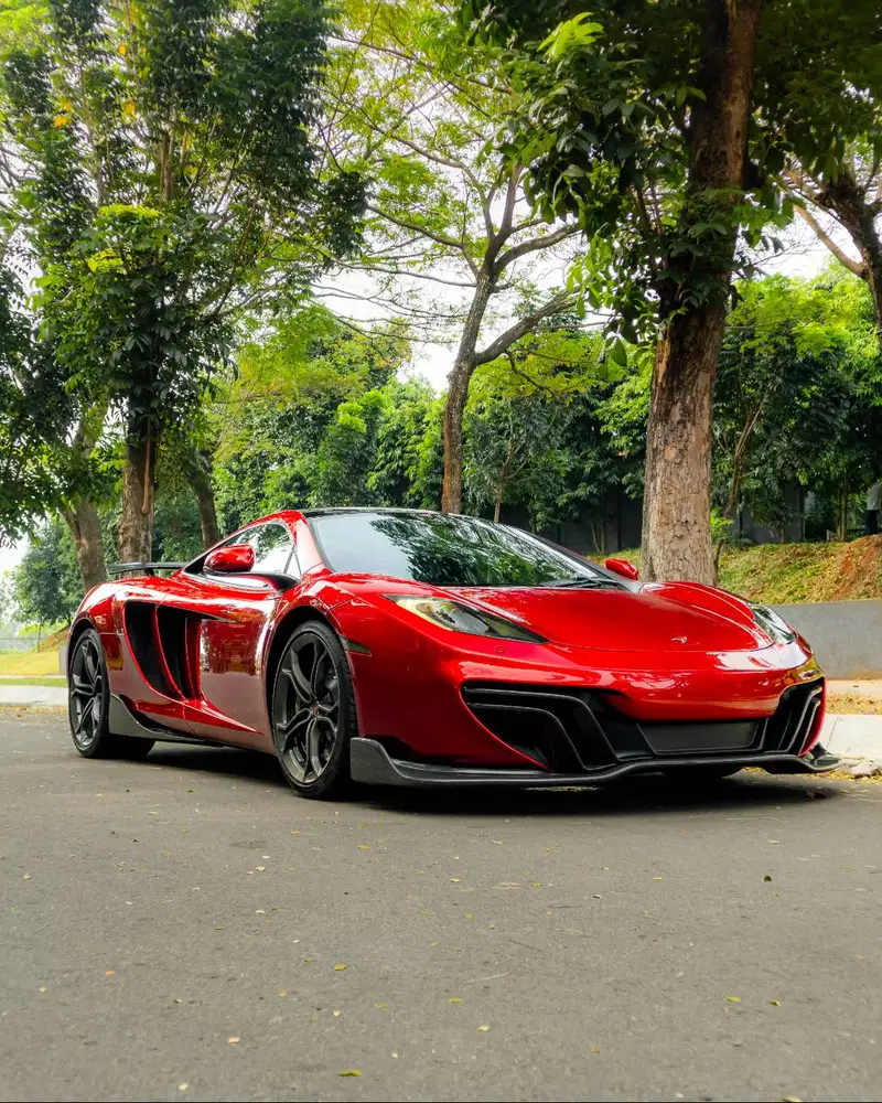 Mclaren MP4-12C Coupe 2012