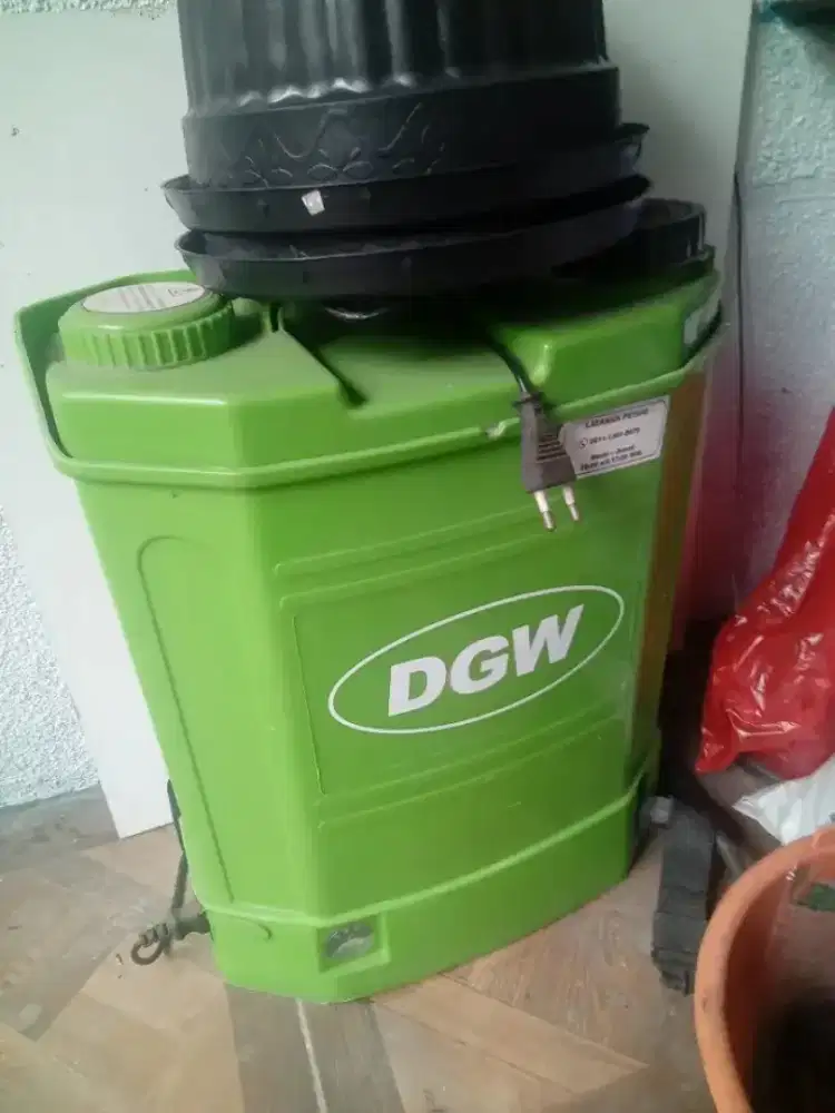 Alat semprot pupuk / disinfektan petani