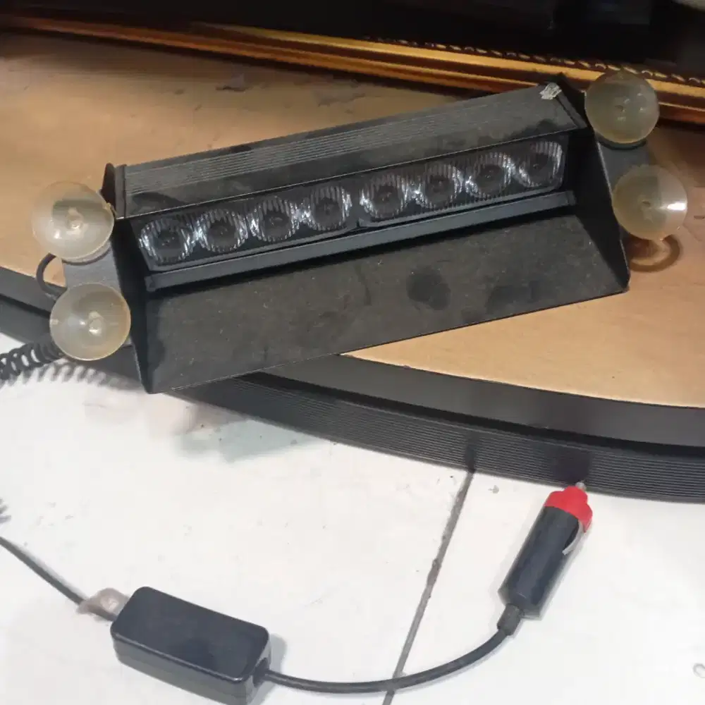 lampu hias mobil model jadul