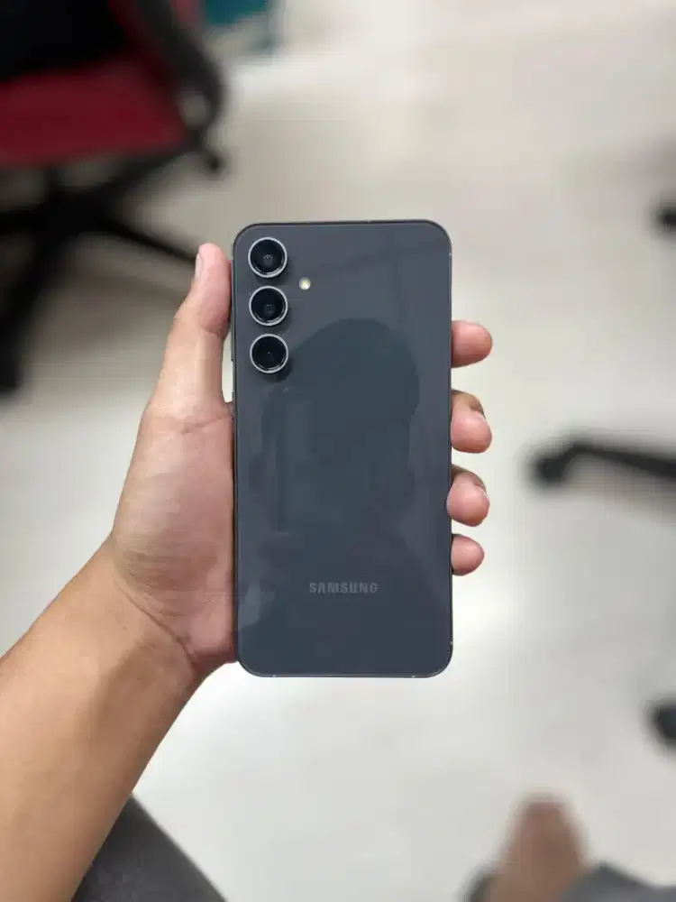 Samsung S23 FE | 8/128Gb