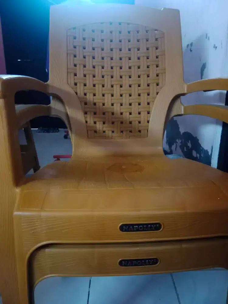 Jual Kursi Plastik Napolly