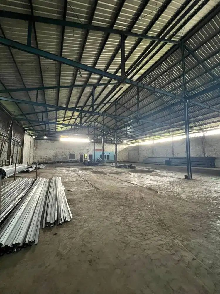 GUDANG NOL RAYA BOBOH MENGANTI GRESIK