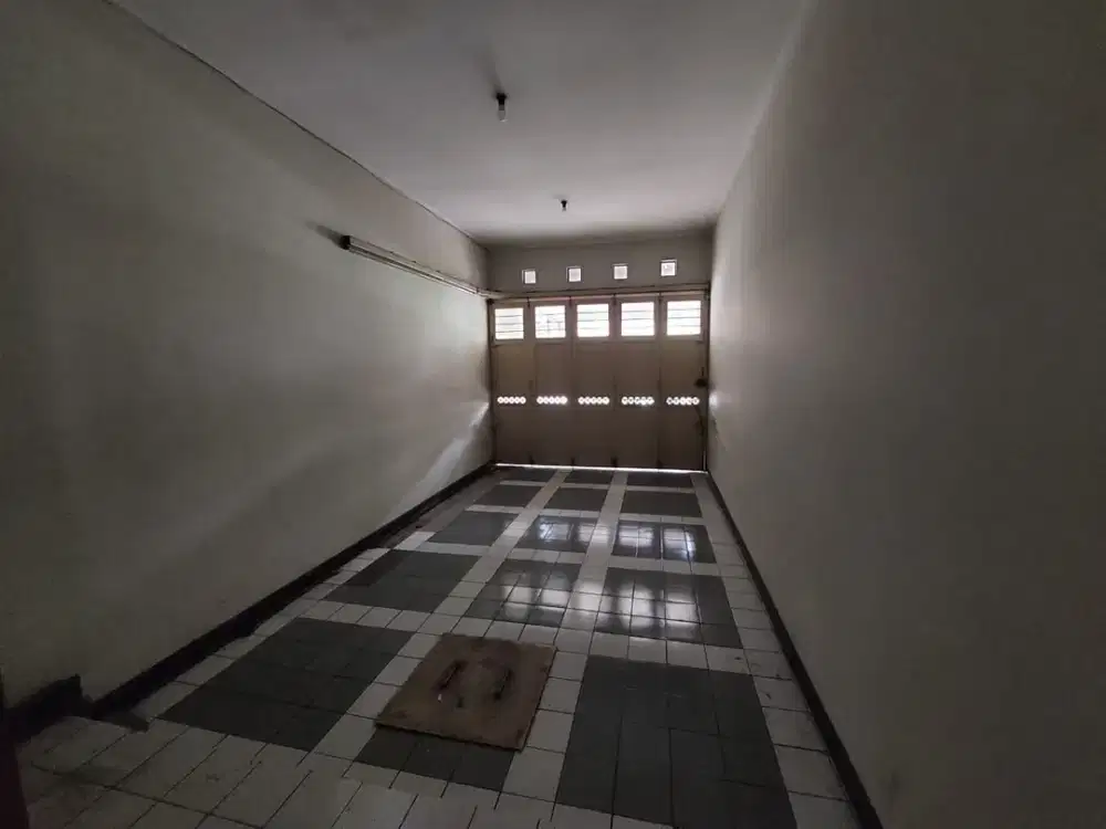 Rumah Dalam Komplek Kumala Garden. Dekat Tol. Pasteur