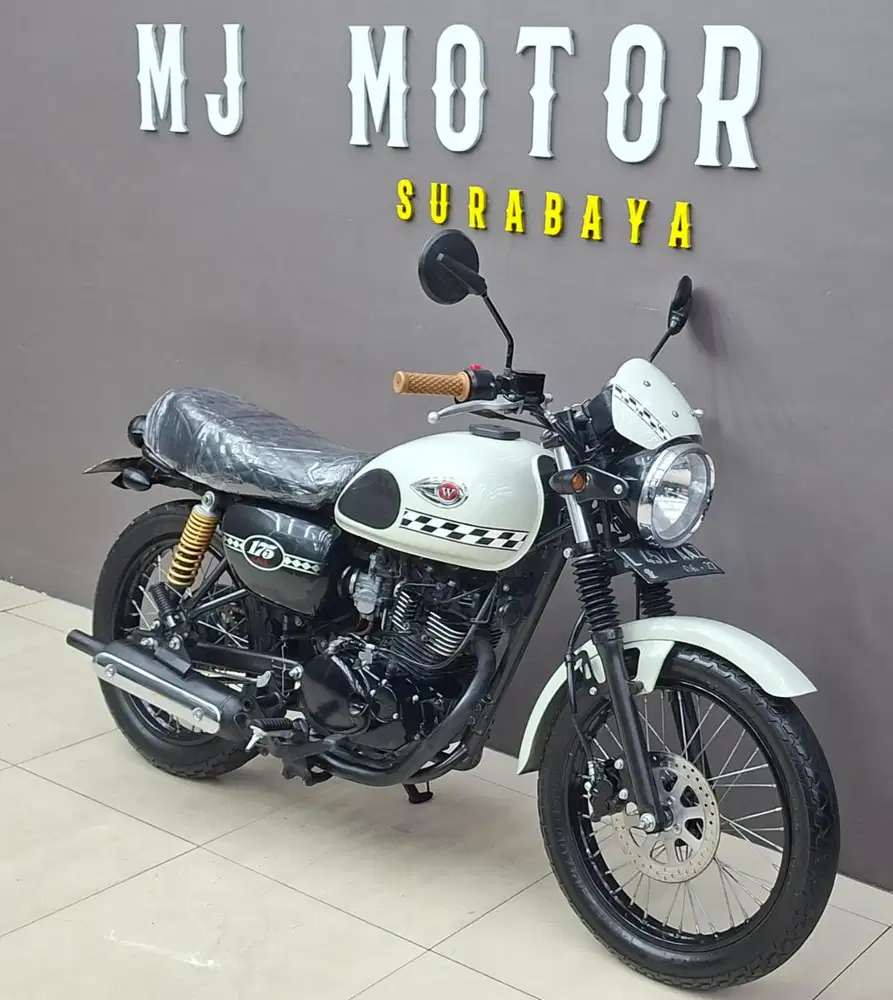 STOK TERBATAS!!//KAWASAKI W175 CAFE 2022