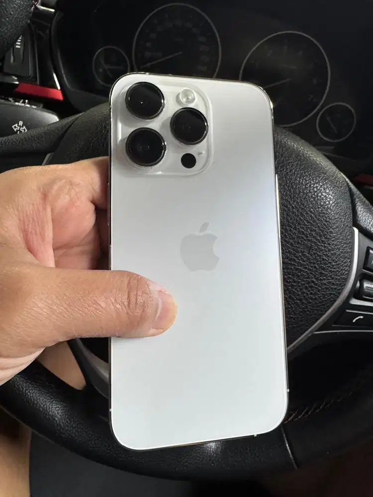 Iphone 14 pro silver 128gb ibox istimewa