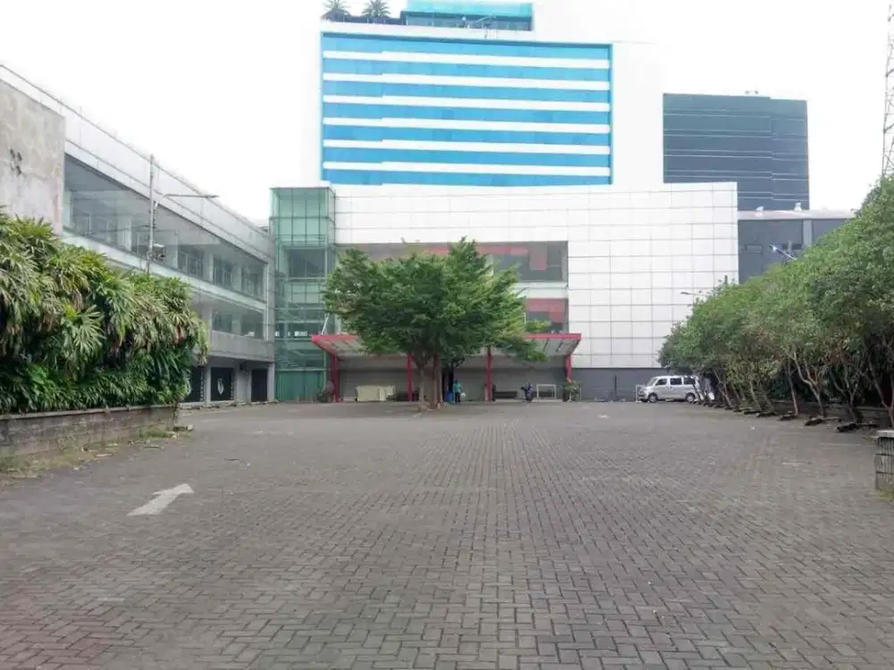 Dijual gedung kantor usaha cocok swalayan,kampus,hotel, Rs,gudang di bawah pasar di cibubur bekasi jabar