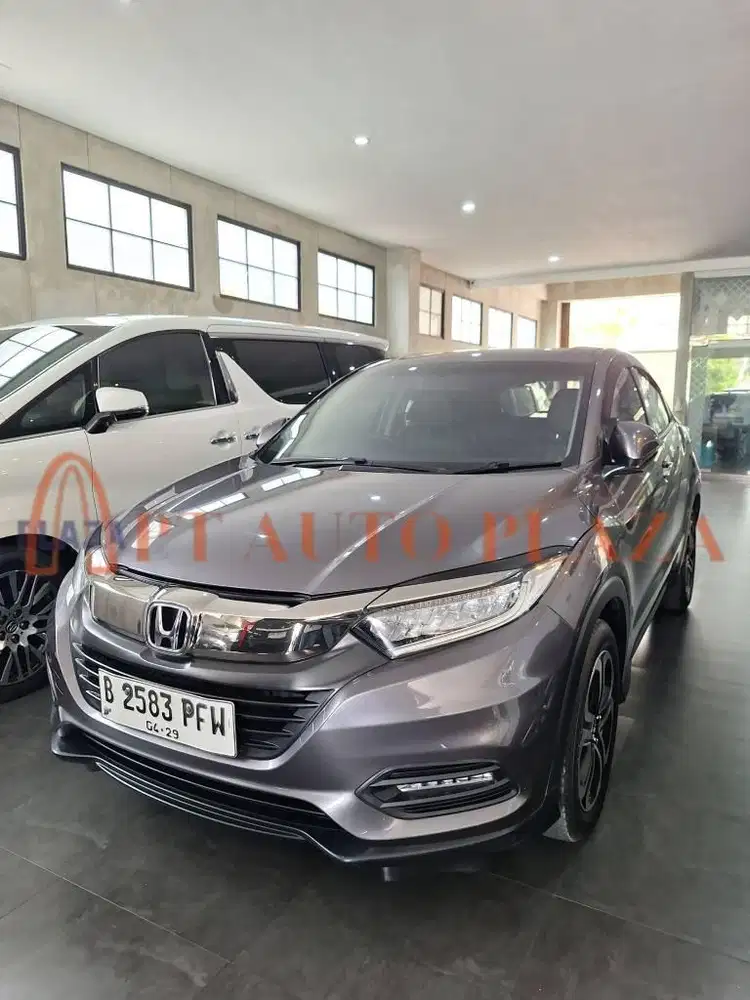 HONDA HR-V SE AT 2019 Abu-abu