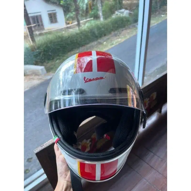 Helm Vespa Limited Edition New