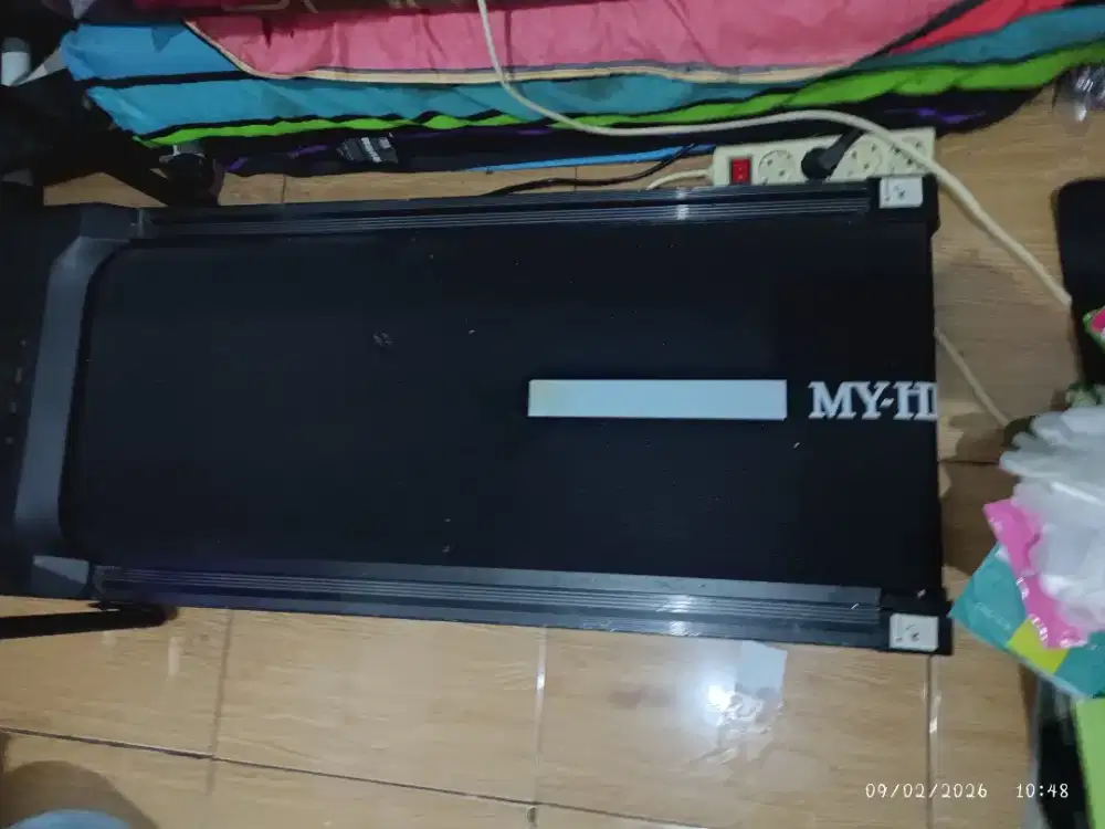 TREADMILL ELEKTRIK KUAT 150KG