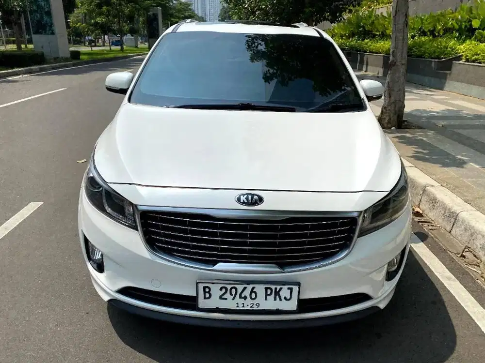 Dp 3jt KIA Sedona Tipe Ultimate 3.3cc Bensin Matic 2018 Siap Pakai