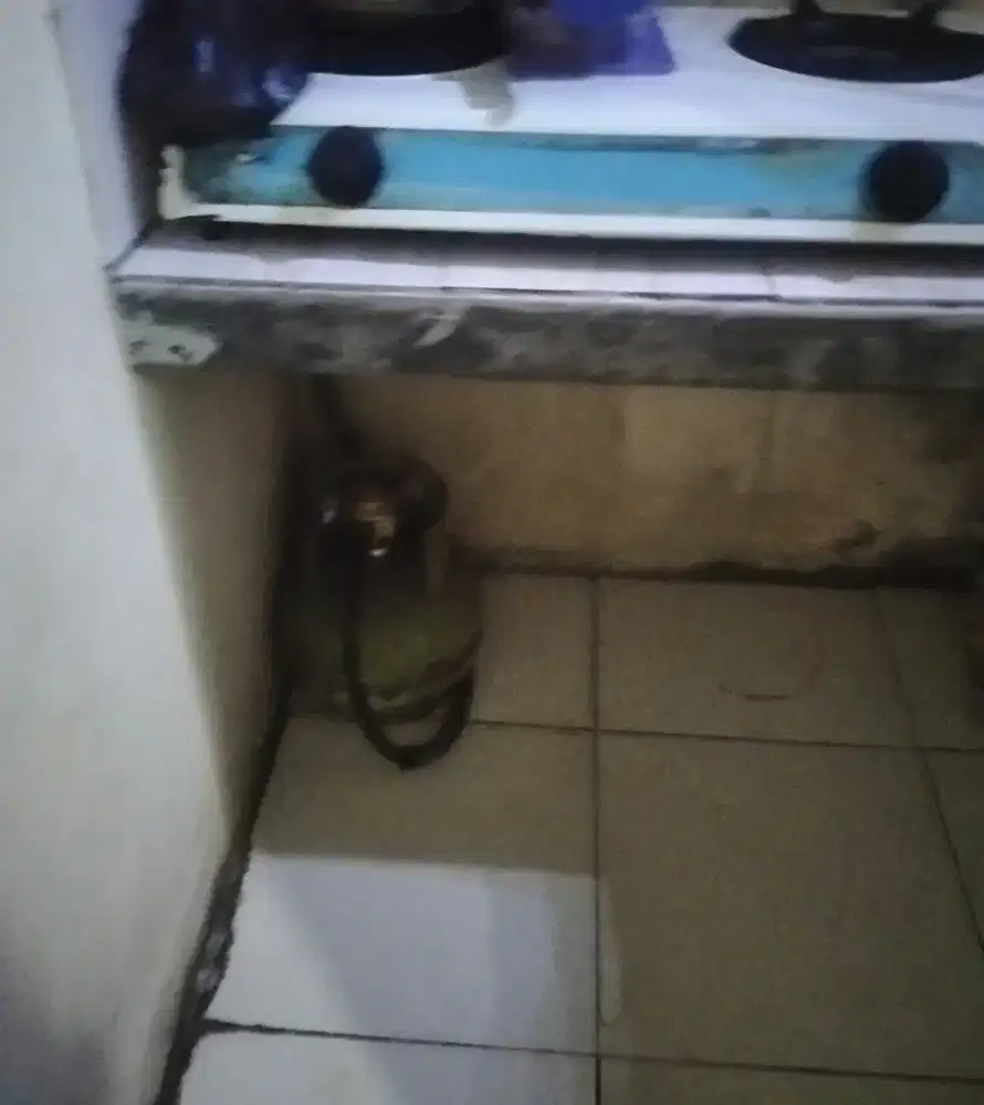 Kompor gas 2 tungku lengkap