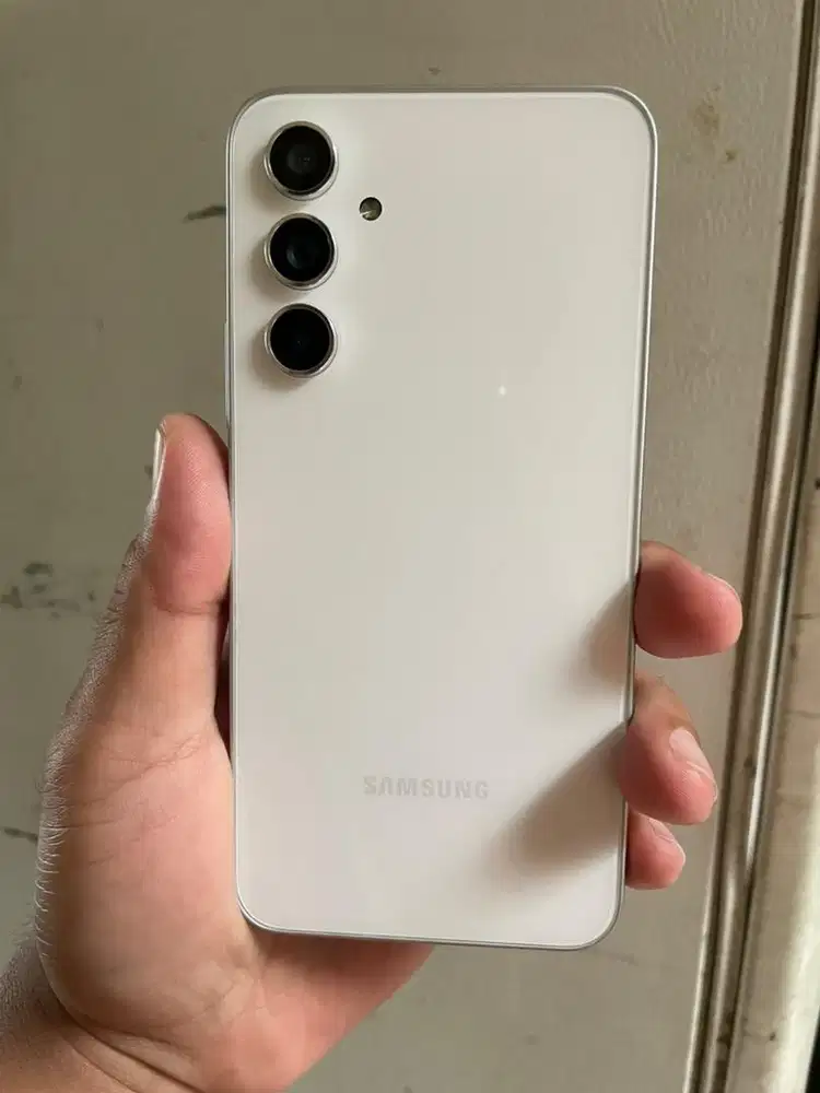 Samsung A54 5G ram 8 / 256 Gb