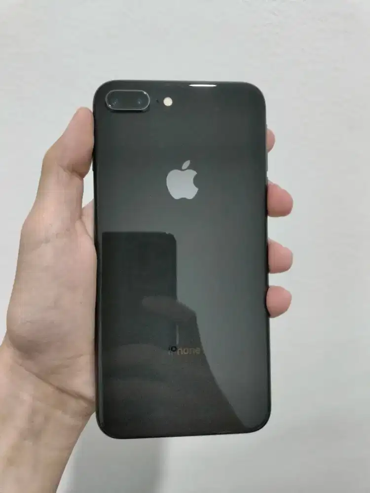 Jual Apple iPhone 8 Plus 64GB/3GB