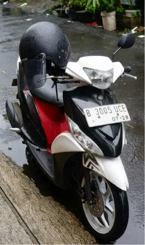 Mio J (2013) Black - Mesin dll sehat