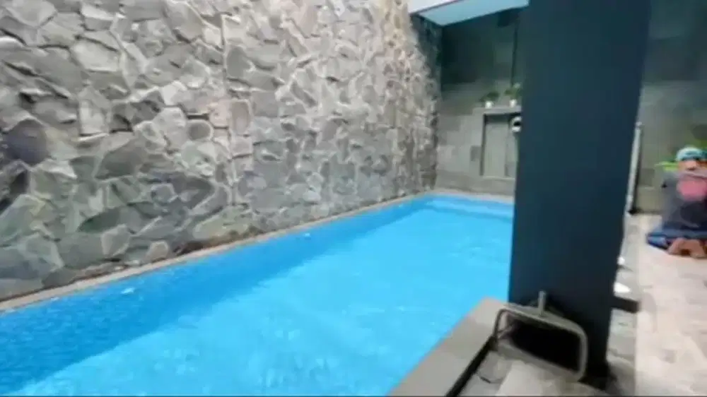 Dijual full furnish rumah cluster private swimmingpool ditaman yasmin