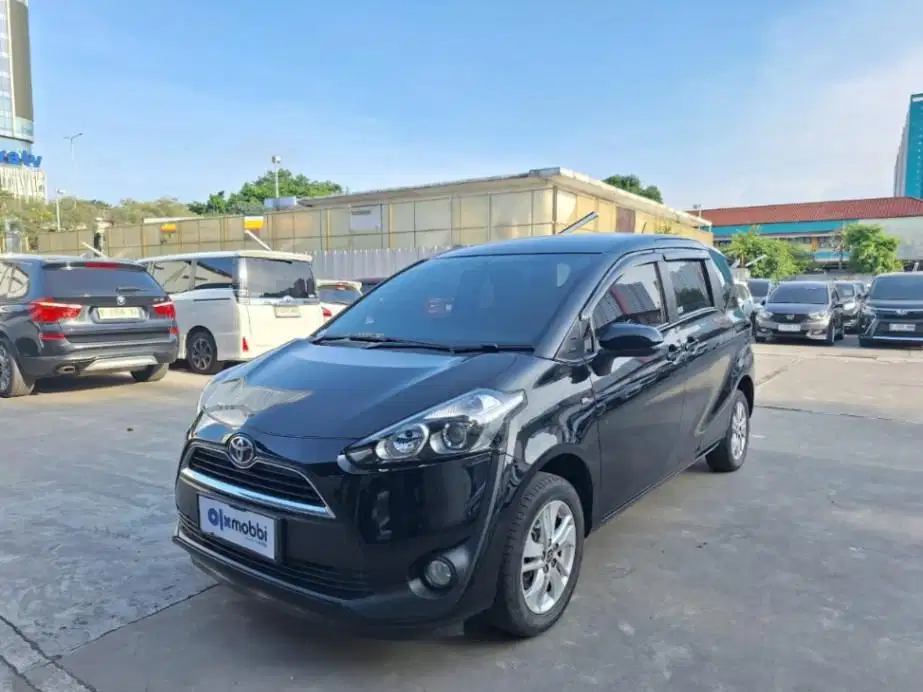 Toyota Sienta 1.5 G Bensin-MT 2018