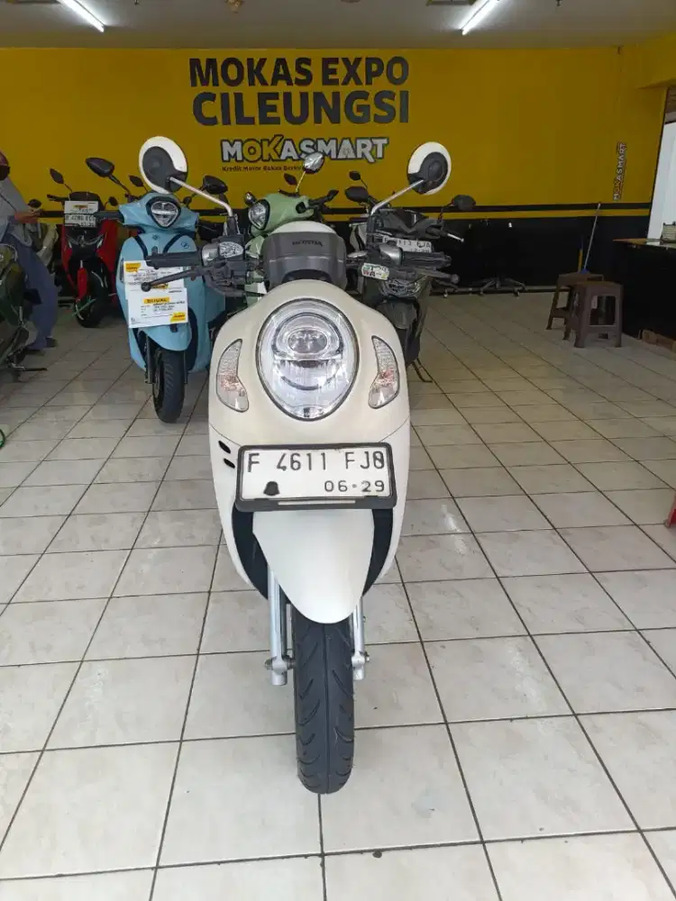 Dijual motor Honda Scoopy prestige 2024