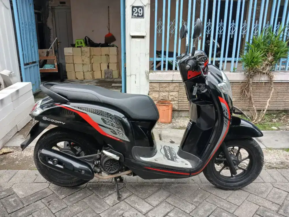 Scoopy 2019 km 35 rb plat w sda kondisi sgt bagus siap pakai