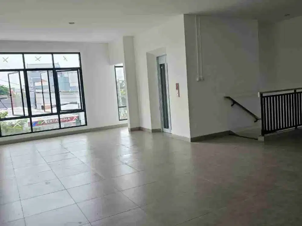 SEWA RUANG KANTOR LUAS BESAR 200M2 ADA AKSES LIFT JL RAYA PAHLAWAN SURABAYA CEK DISKRIPSI