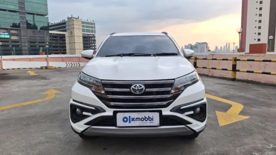 Toyota Rush 1.5 S GR Sport Bensin-AT 2023