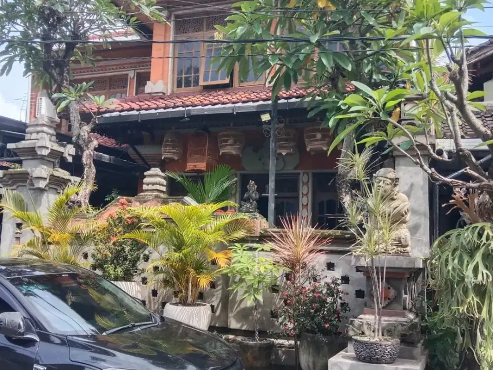 JUAL RUMAH MEWAH PUSATKOTA