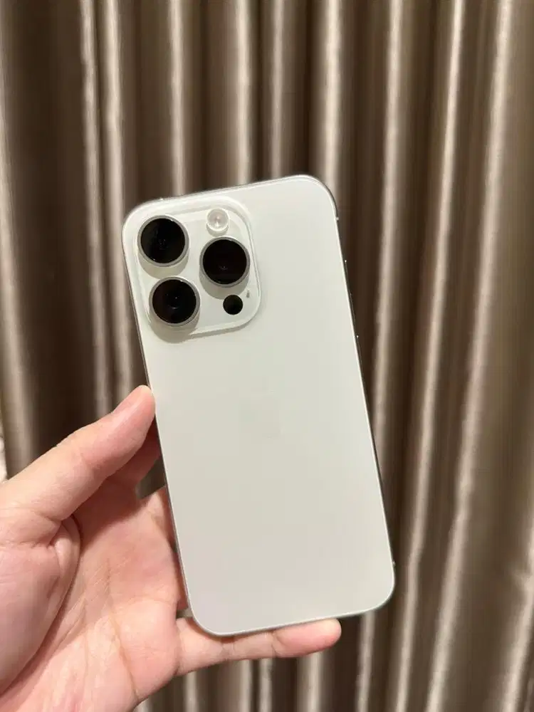 Iphone 15pro white 128gb SA/A