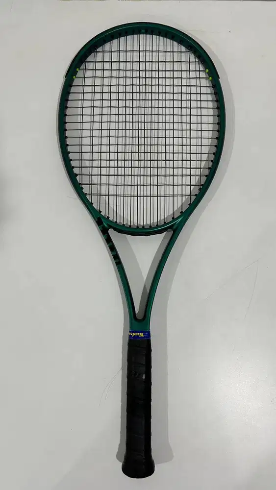 Jual bekas Raket Tennis Wilson Blade V9 98