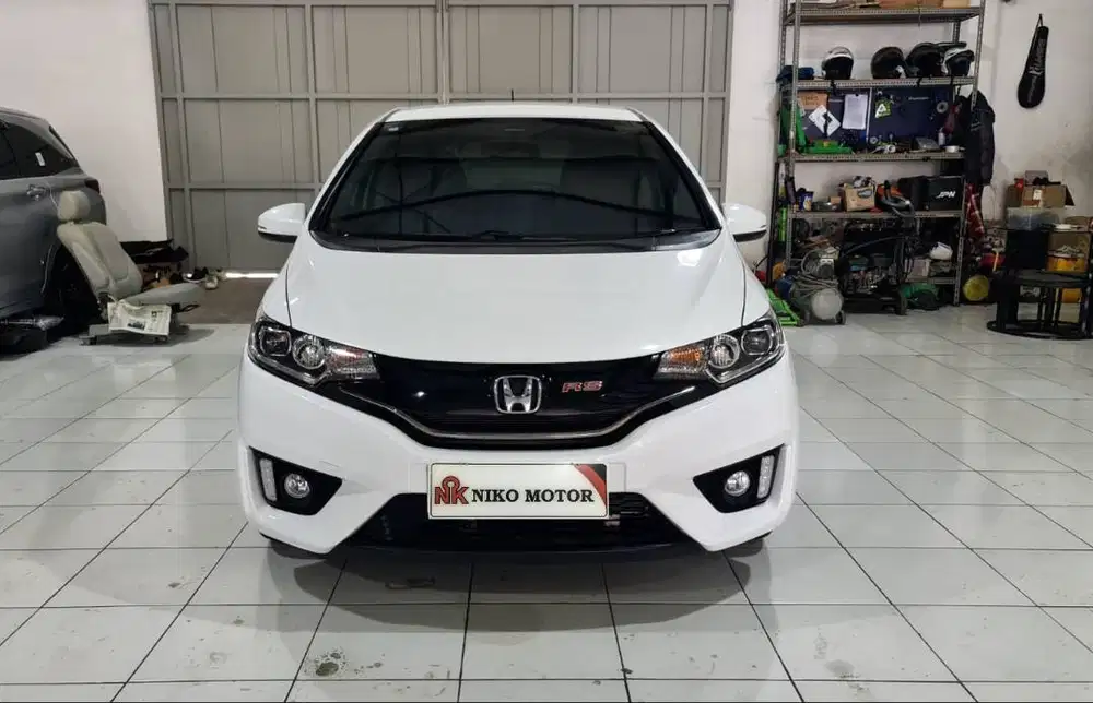 (ANTIK KM60RB) JAZZ 1.5 RS 2017 AT