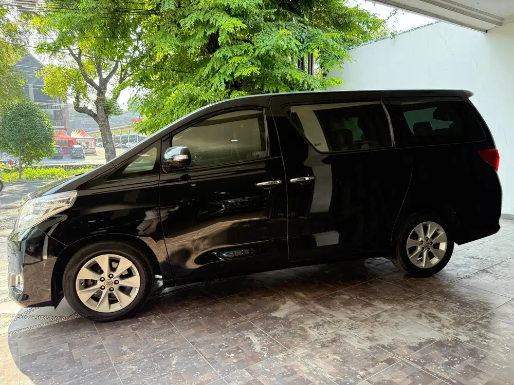 Toyota Alphard 2014 Bensin