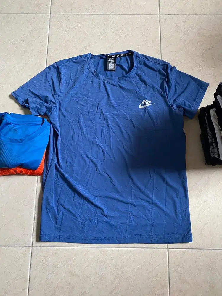 Kaos Nike Second Bekas Preloved