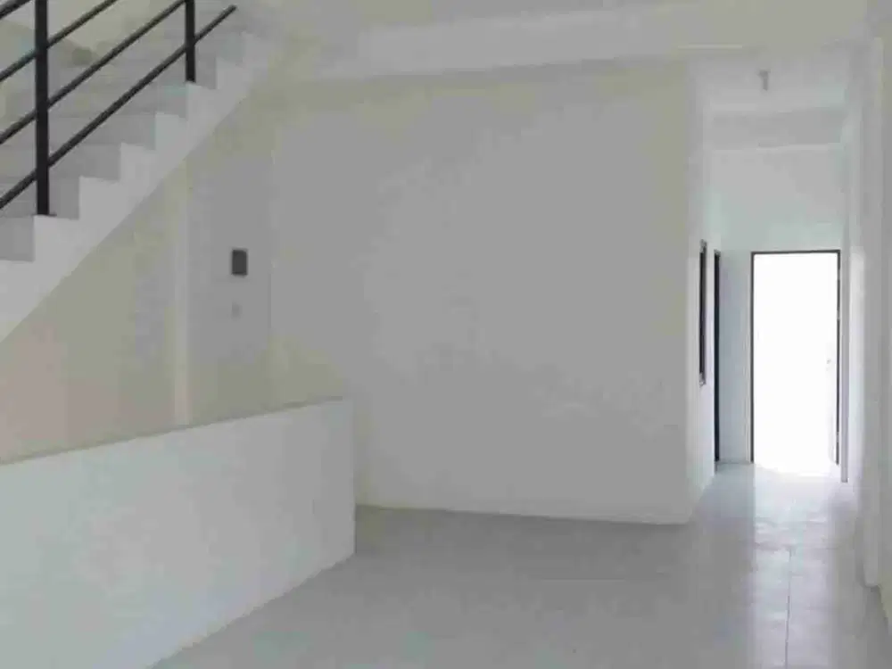 SEWA RUKO BARU RUNGKUT LOR DEKAT PASAR SOPONYONO CEK DISKRIPSI