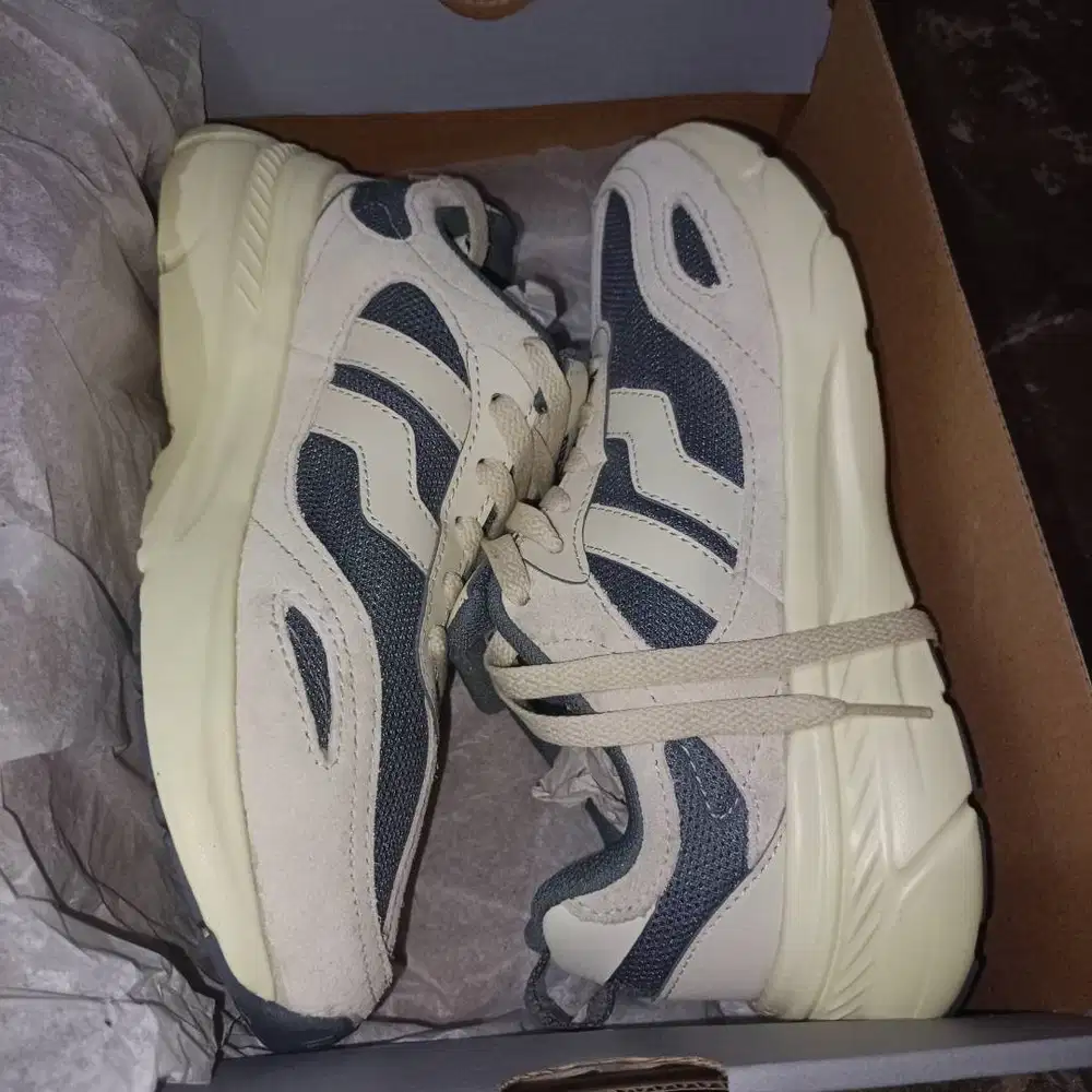 Dijual sepatu Piero ori v54 infflux size 40