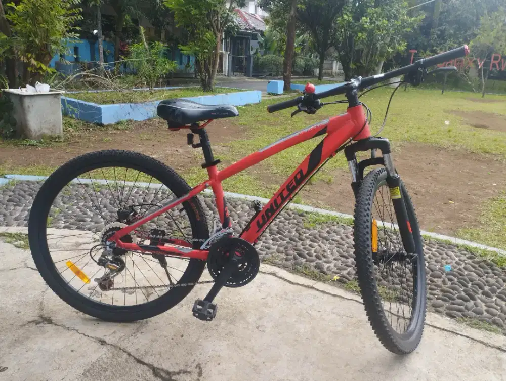 Sepeda MTB United Detroit 1.00 murah masih sangat bagus