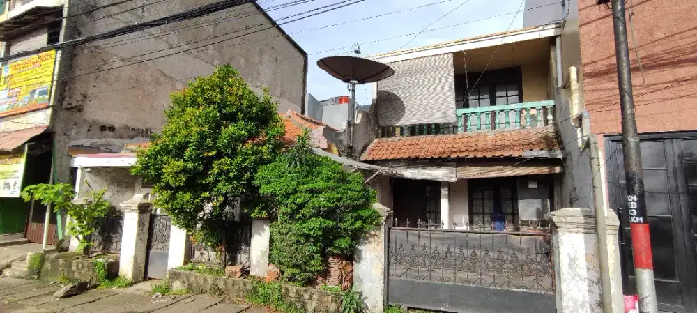 Dijual Rumah Hitung Tanah di Menteng