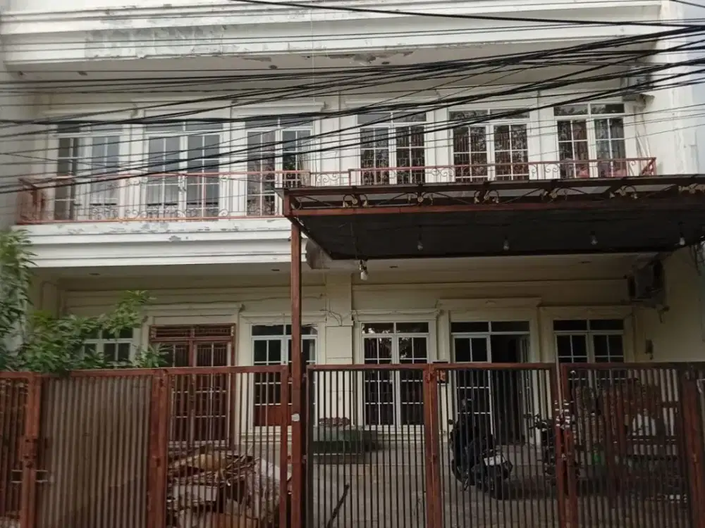 Rukan Gandeng Cocok untuk Rumah Kost Dekat Akses LRT Kelapa Gading Jakarta Utara