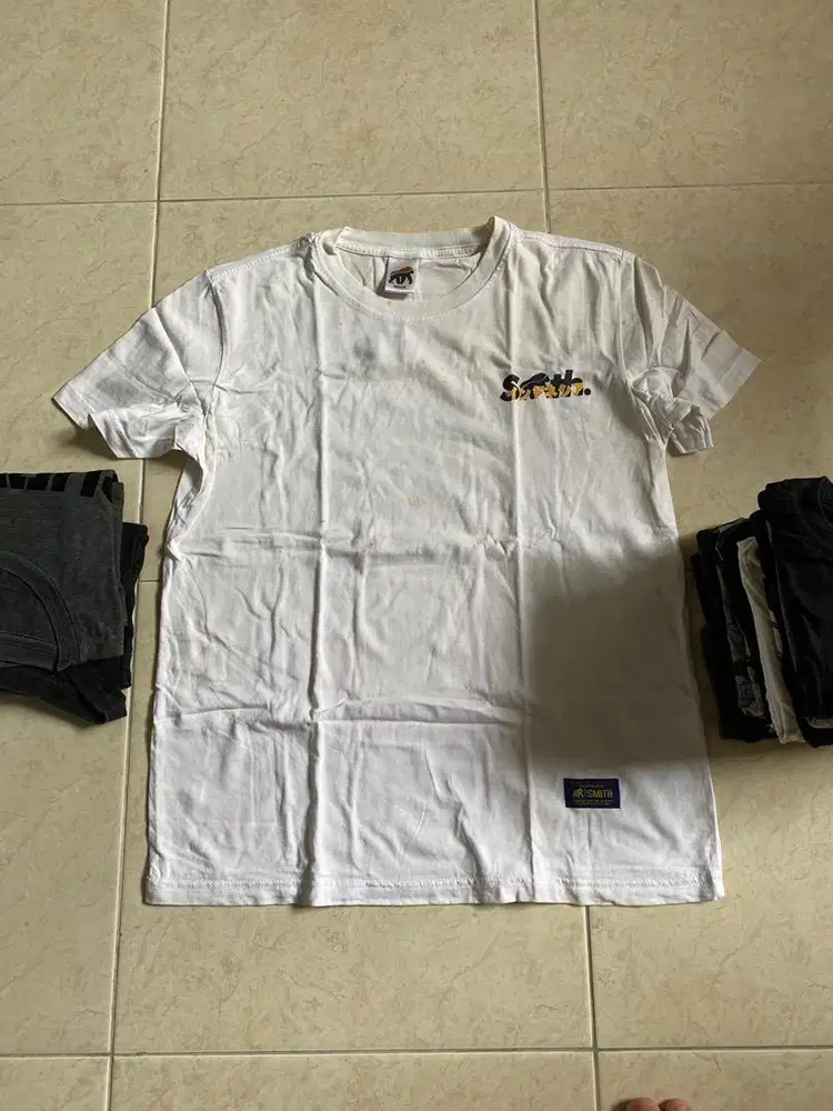 Kaos Smith Original Bekas Second Preloved