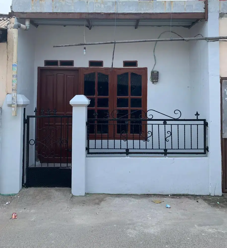 Dijual rumah hitung tanah saja