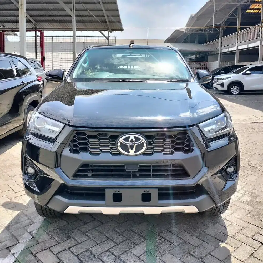 [Mobil Baru] Toyota Hilux Double Cabin Diesel 4x4