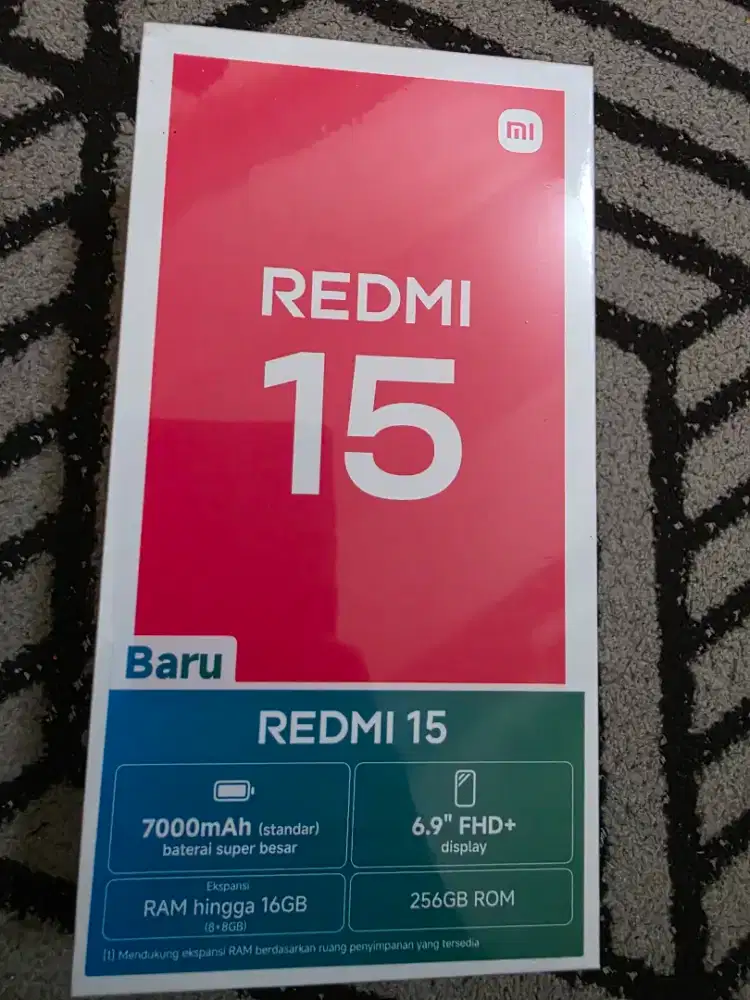Xiaomi Redmi 15 RAM 8/256 GB warna Hitam
