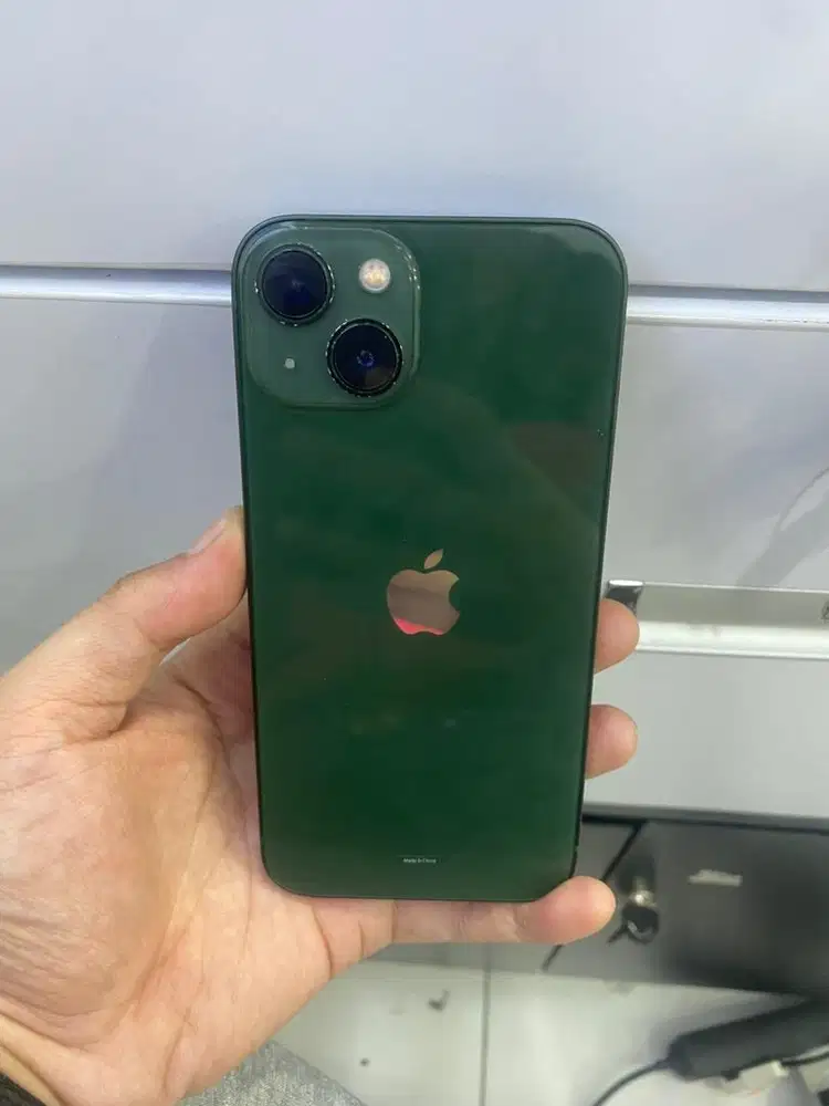 iPhone 13 128gb iBox