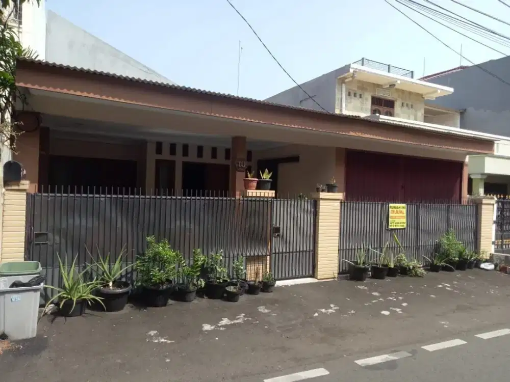 Jual Cepat Rumah Siap Huni di Cempaka Putih Tengah.jakarta Pusat