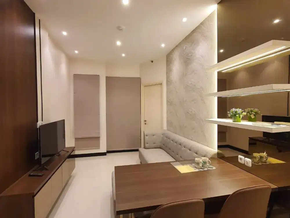 DISEWAKAN APARTEMEN BENSON PAKUWON MALL LANTAI 31 - FURNISHED - BALKON