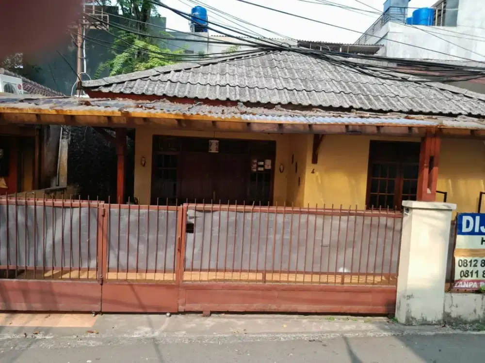 DIJUAL RUMAH KAWASAN SETIABUDI
