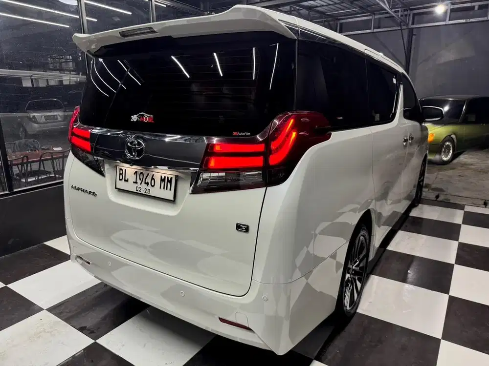 Toyota Alphard 2.5 G A/T Tahun 2018