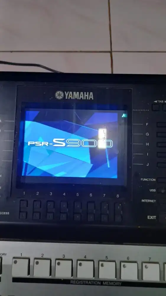 Yamaha Psr S900