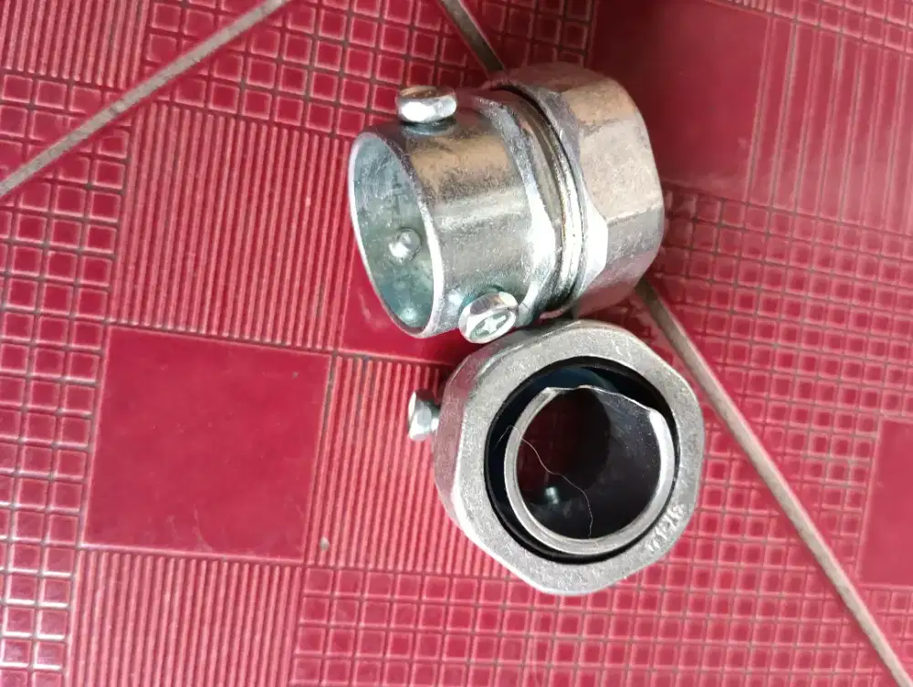Coupling pipa ke conduit 3/4 DKJ 20